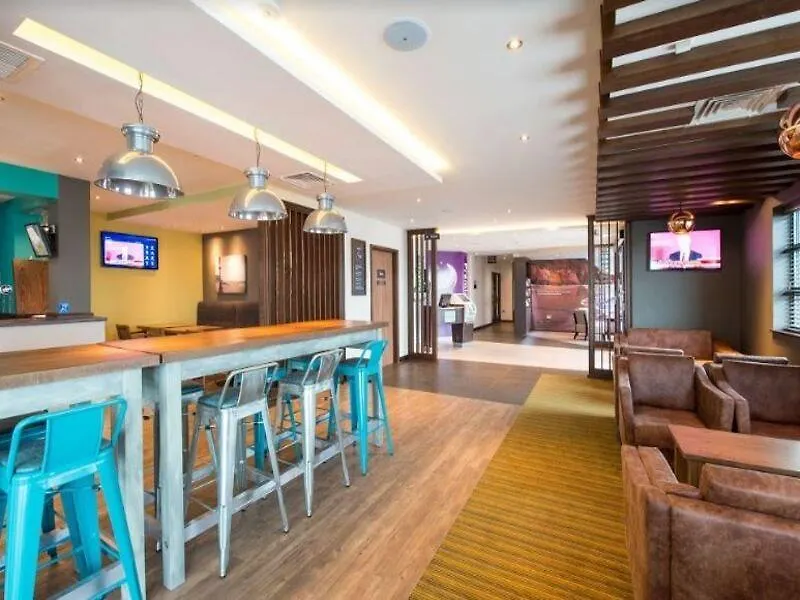 Premier Inn Exmouth Seafront-1