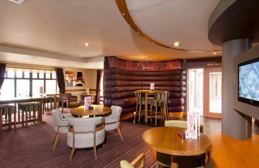 Premier Inn Dartford-1