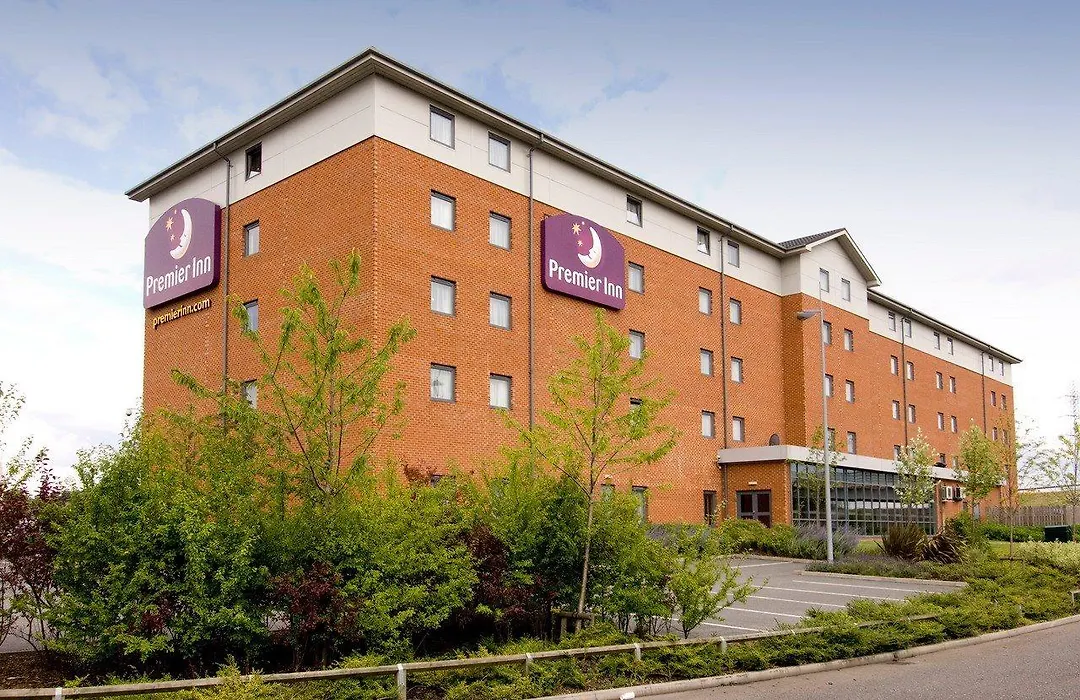 Premier Inn Castleford - Xscape, M62, Jct 32-1
