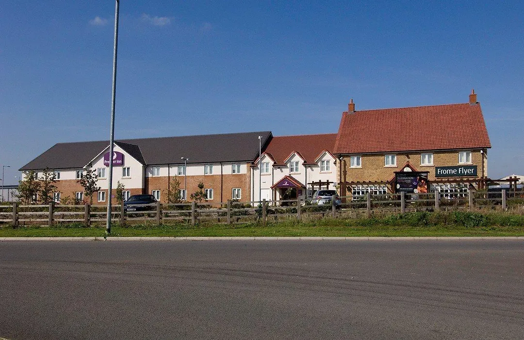 Premier Inn Frome-1
