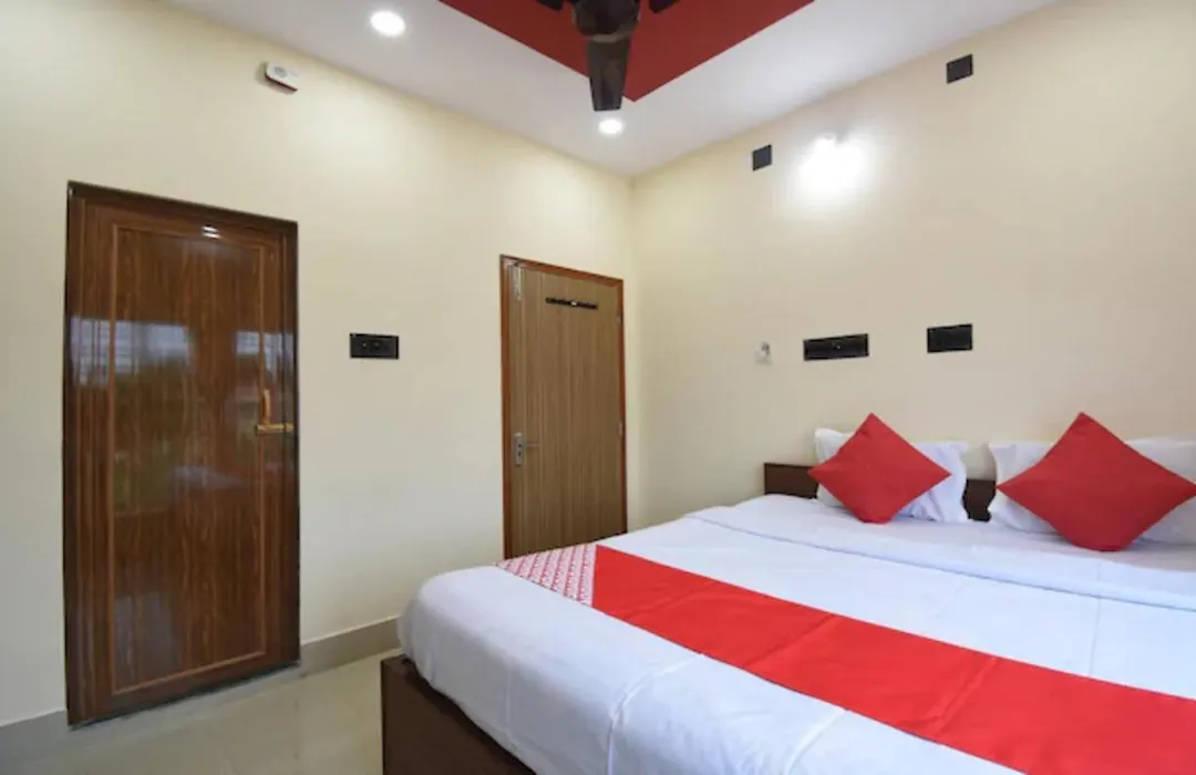 Staymaker Hotel Sannidhyo-1