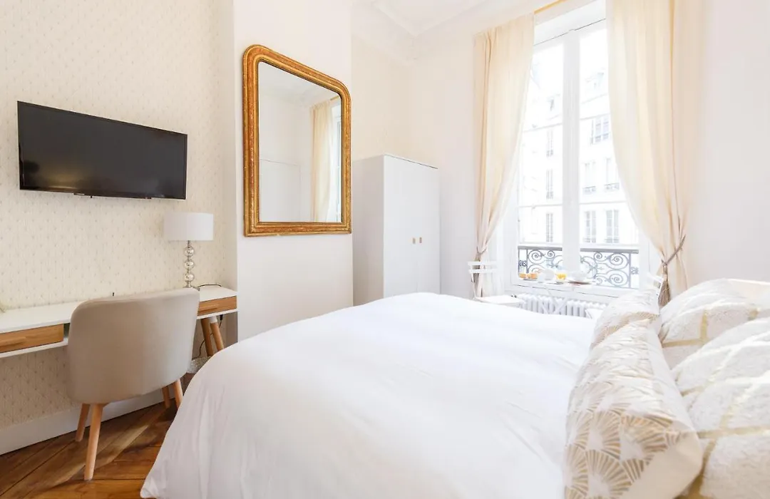Maison De Lignieres - Guest House - Paris Quartier Champs-Elysees-1