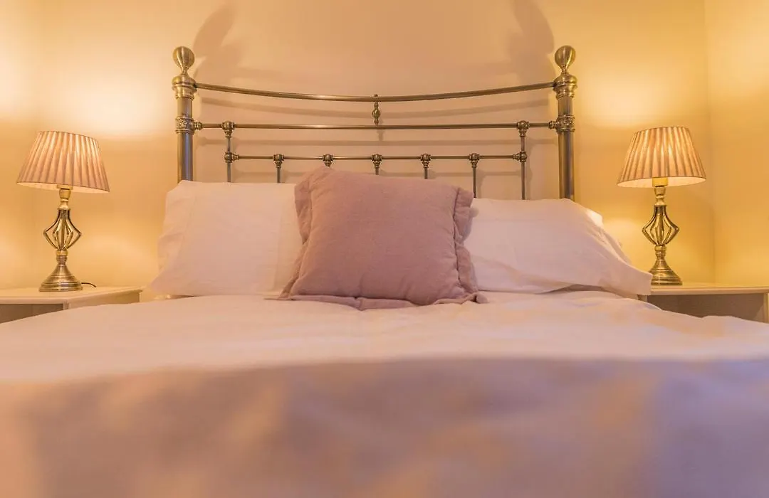 Dorney'S B&B-1