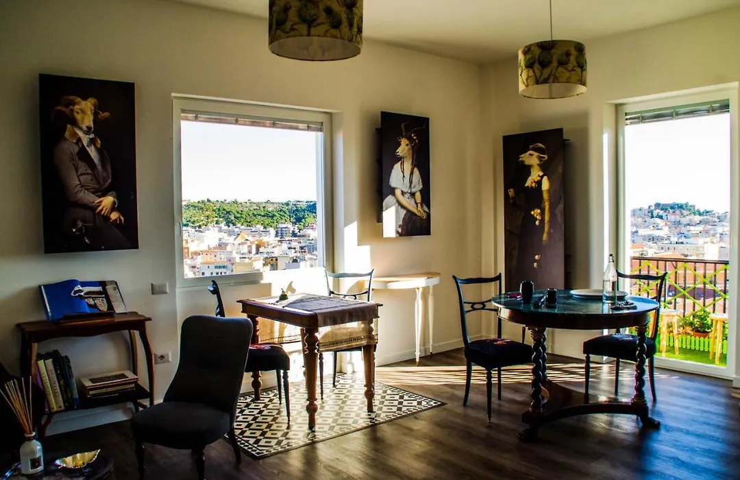 Eleventh Floor Suites-1