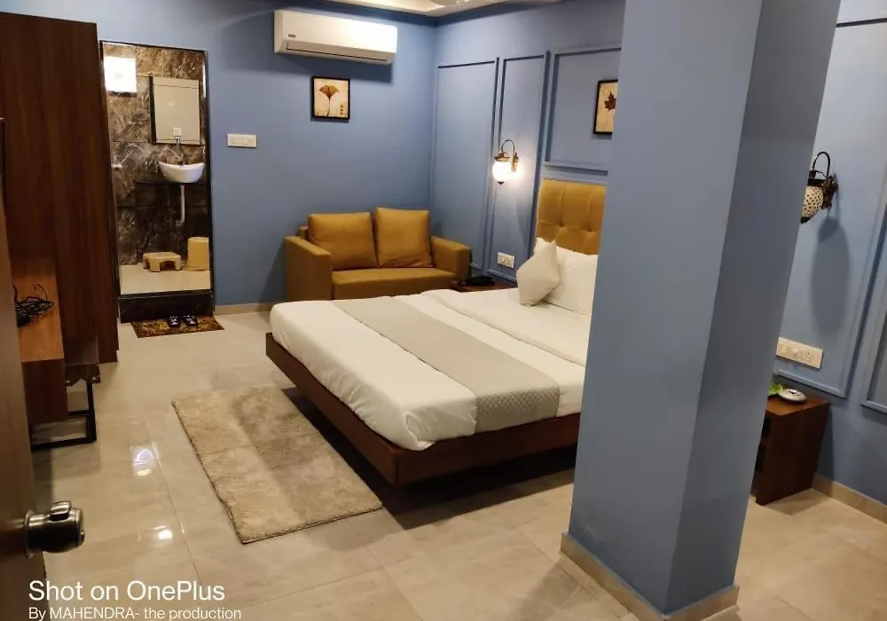 Hotel Radha Krishna-1