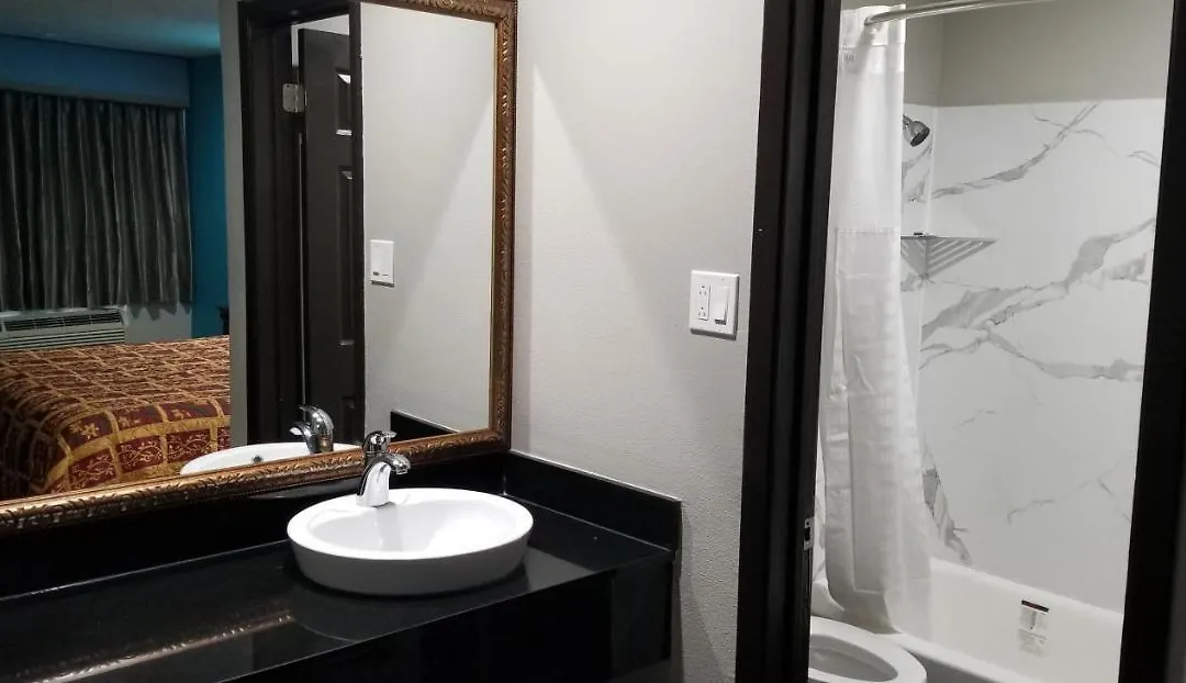 Delux Inn Mesquite-1