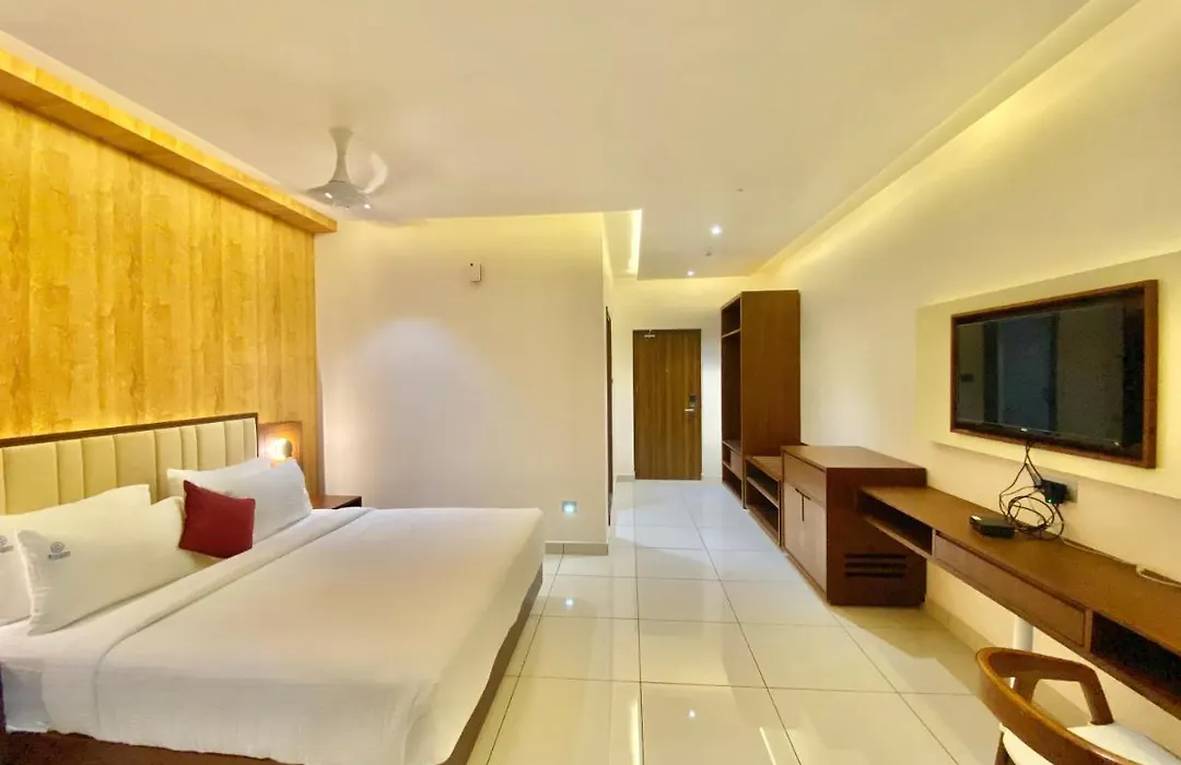 Riviera Beach Resort-1