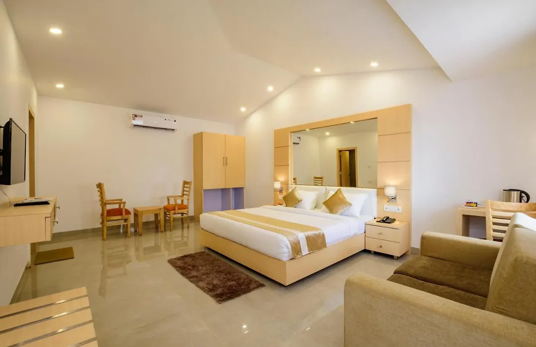 De Lagom Comforts , Comfortable Rooms With Pool & Breakfast - Near Anjuna Beach-1