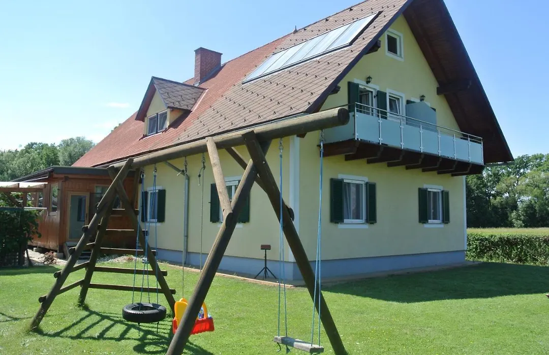 Gästehaus Christa ****-1