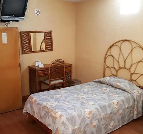 Hotel Canadá-1