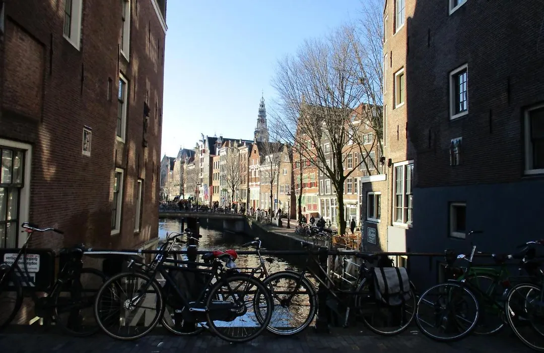 City Break Amsterdam BNB-1