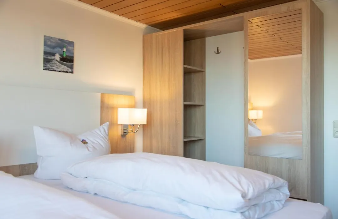 Heeren'S Hotel Garni-1