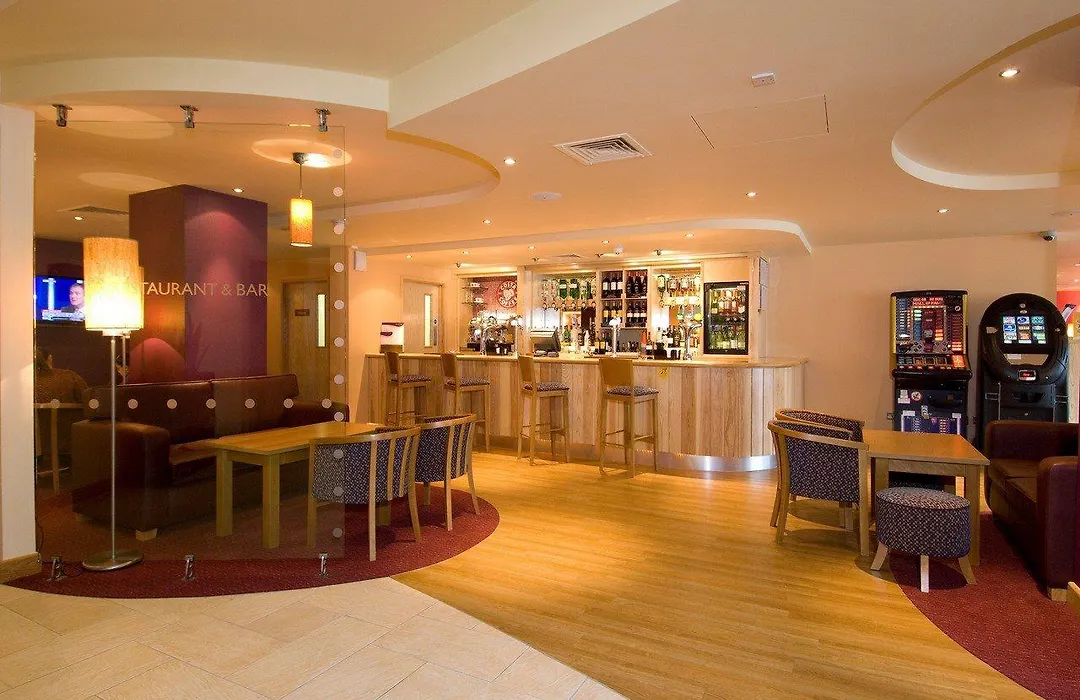 Premier Inn Leicester City Centre-1