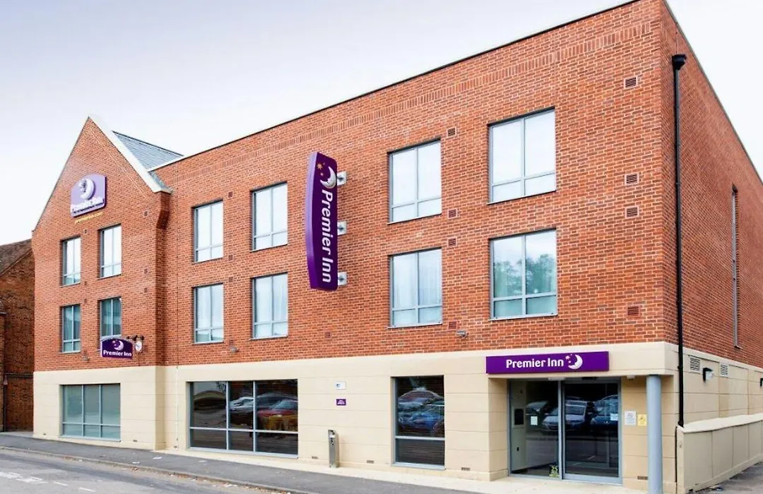 Premier Inn Hitchin Town Centre-1