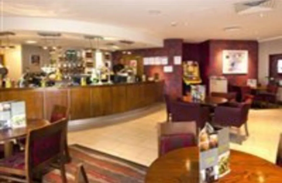 Premier Inn London Wembley Park-1