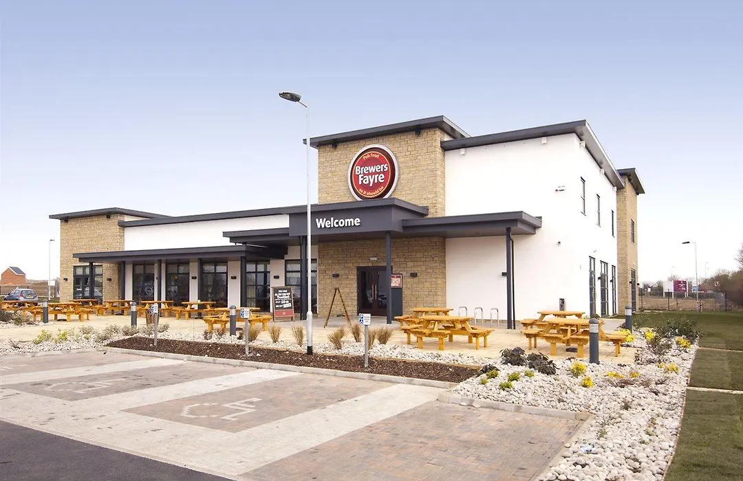 Premier Inn Bicester-1