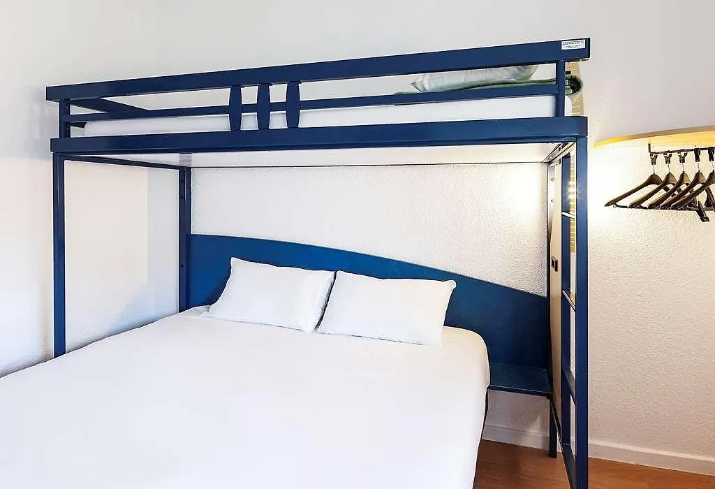 Ibis Budget Agen-1