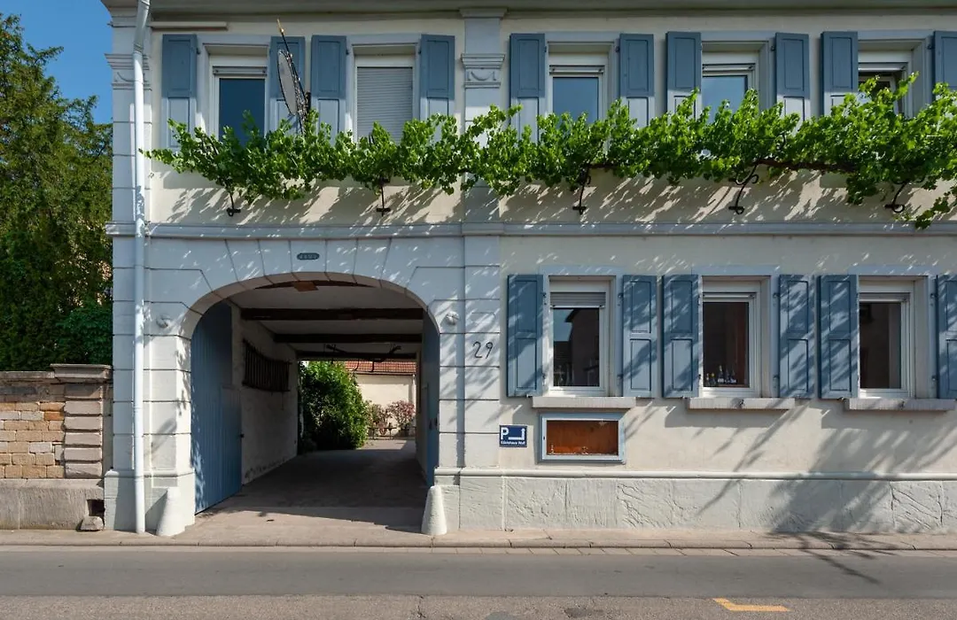Gästezimmer im Weingut Wolf-1