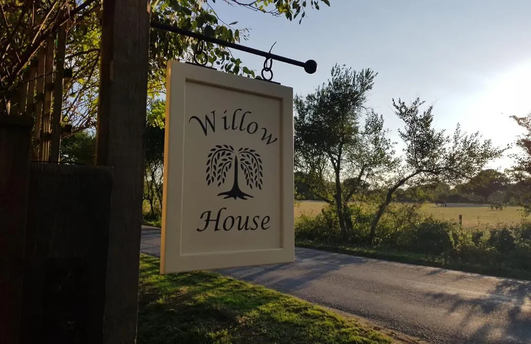 Willow House B&B-1