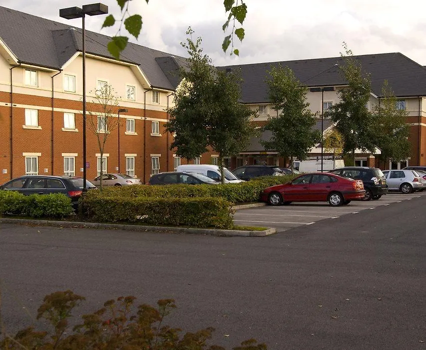 Premier Inn Warrington-1