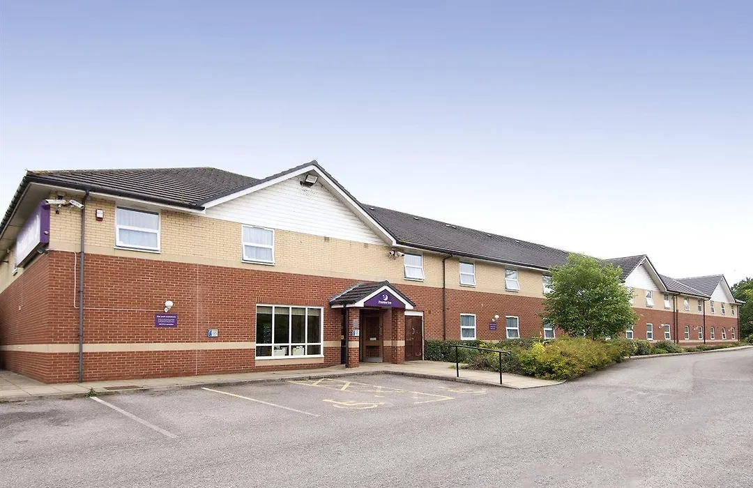 Premier Inn Bradford South-1