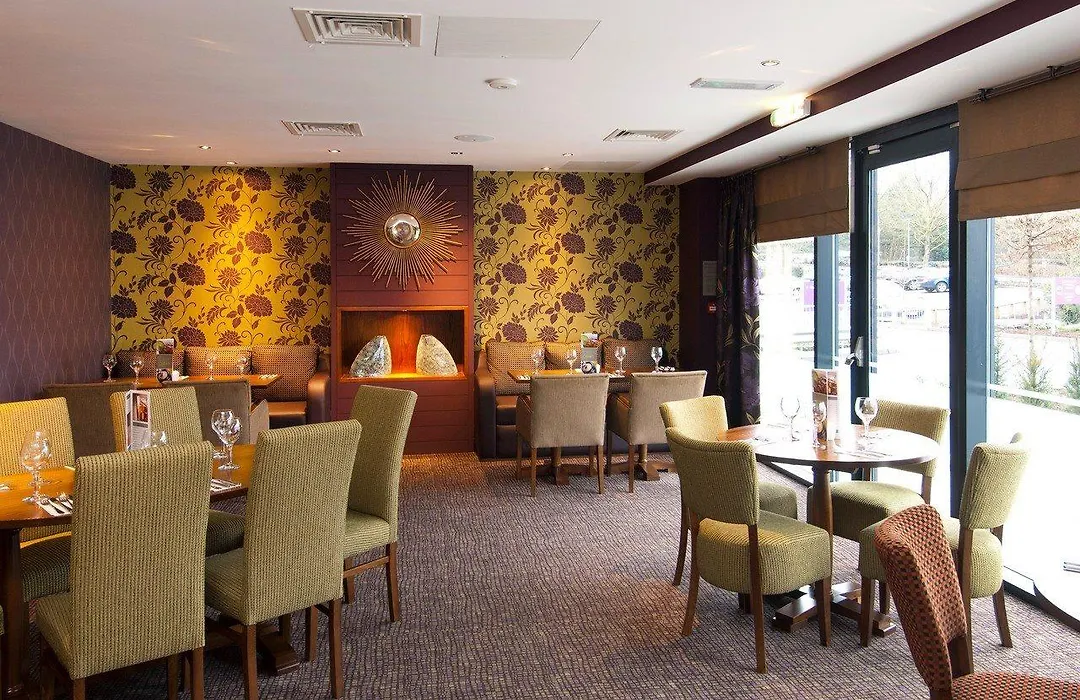 Premier Inn Warwick-1