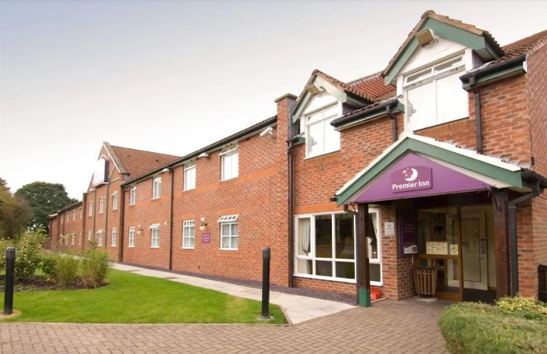 Premier Inn Runcorn-1