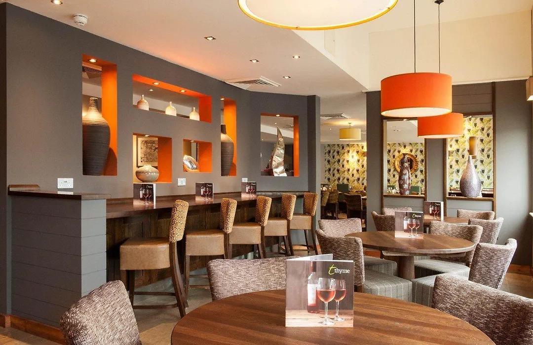 Premier Inn Swansea City Centre-1