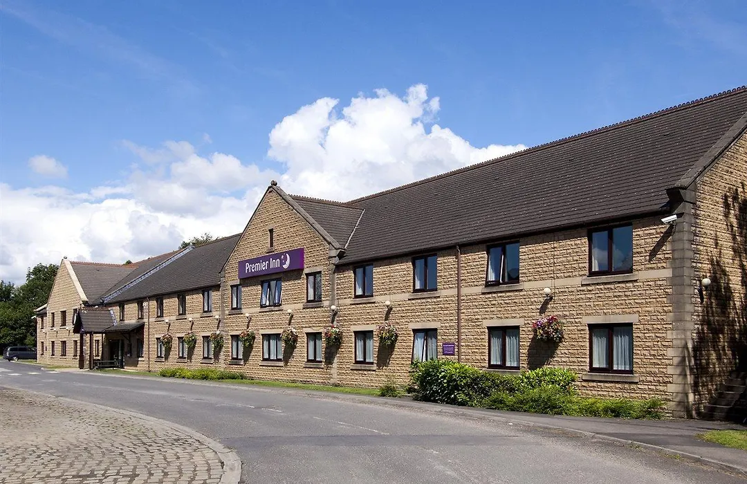 Premier Inn Burnley-1