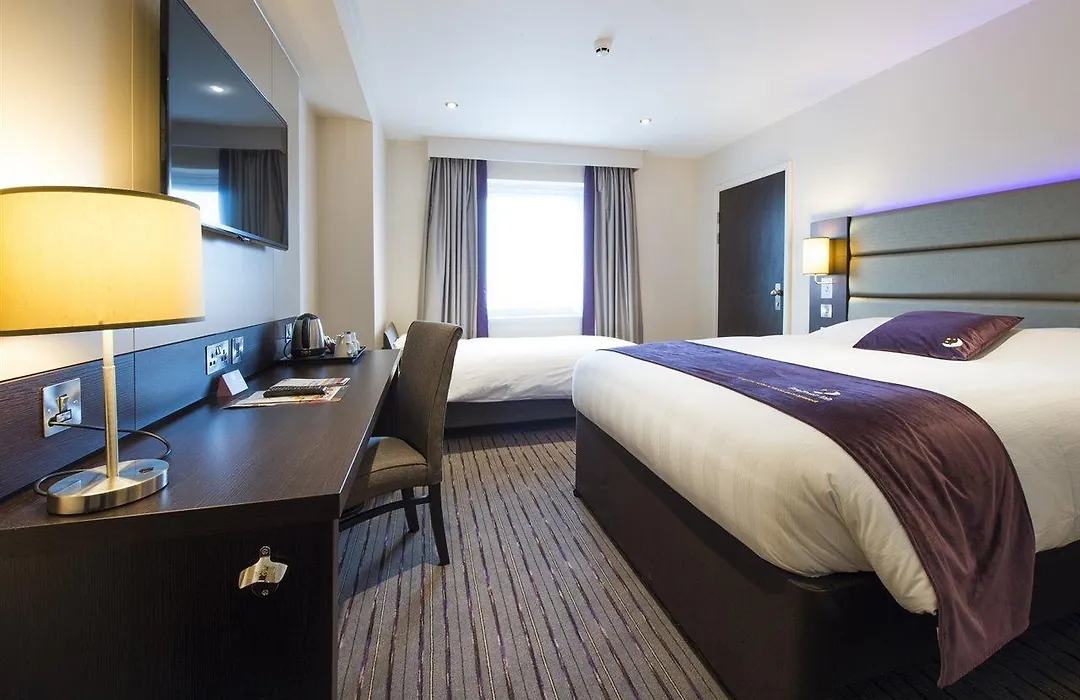 Premier Inn Bude-1
