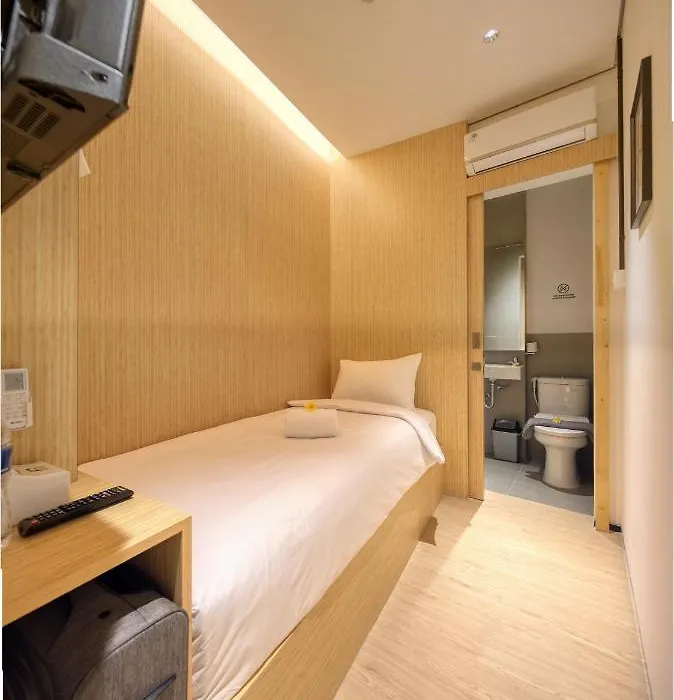 Cool Living-1