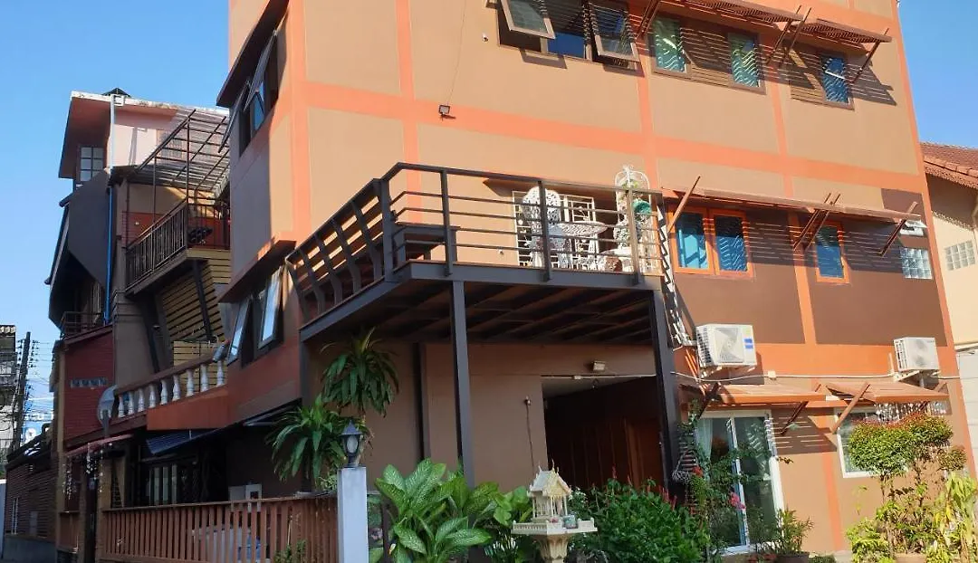 Little Guest House Hotel-1