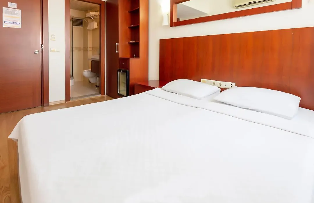 Hotel Pelit-1