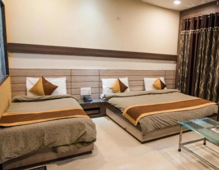 Brij Palace Hotel-1