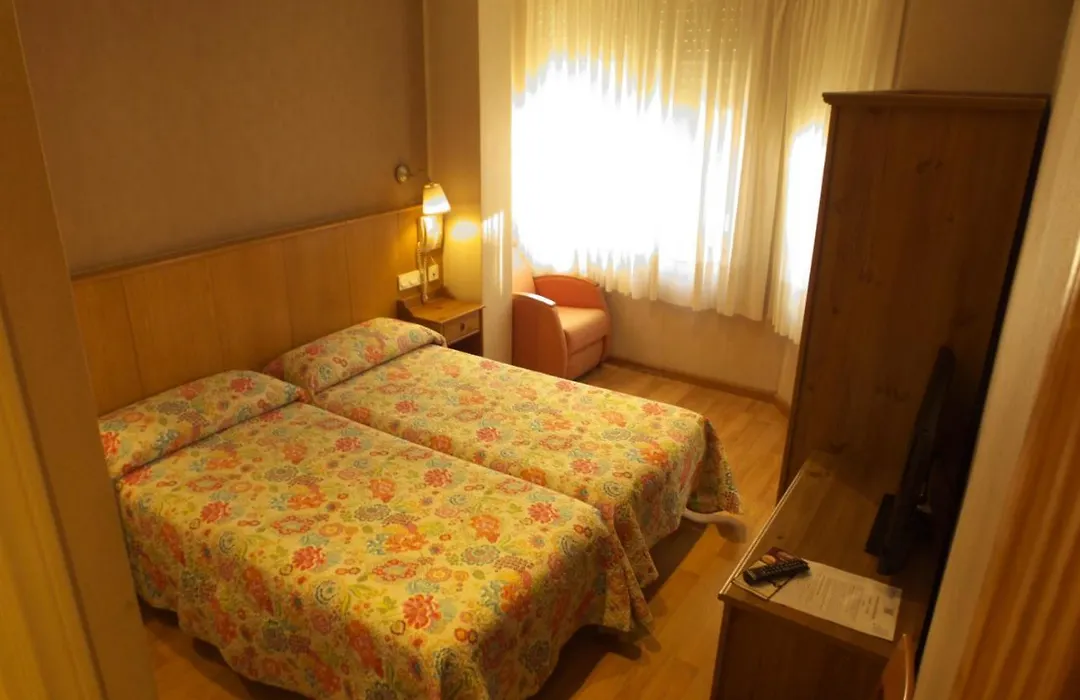 Hostal Orejas-1