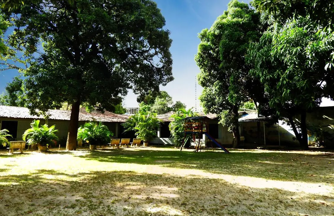 Pousada Cecosne-1