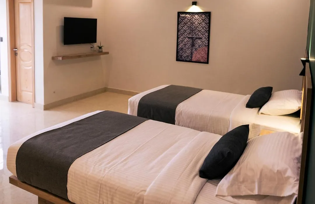 Lokal Rooms X Gulberg-1