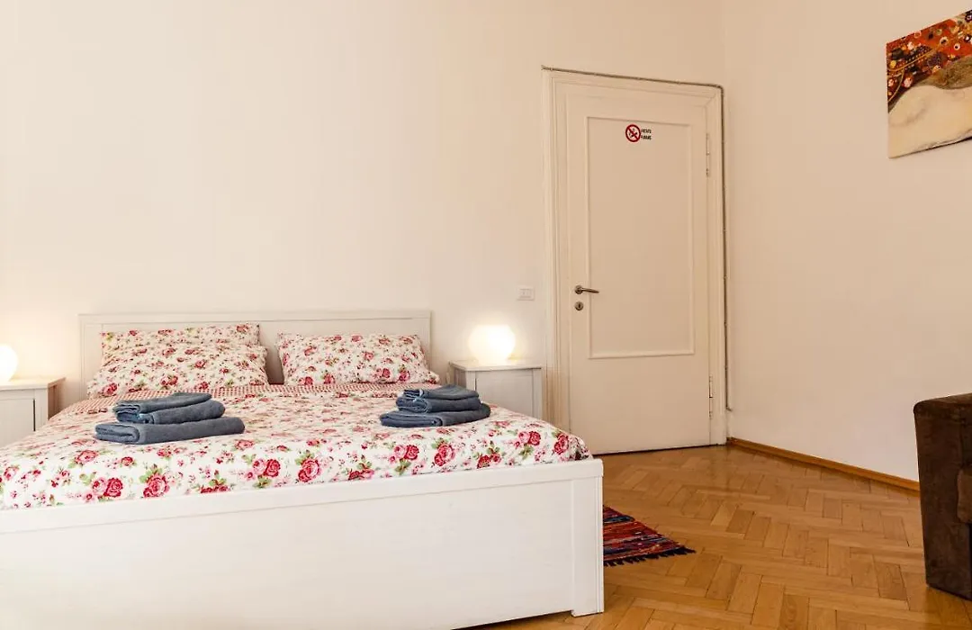 Villa Anita Rooms-1