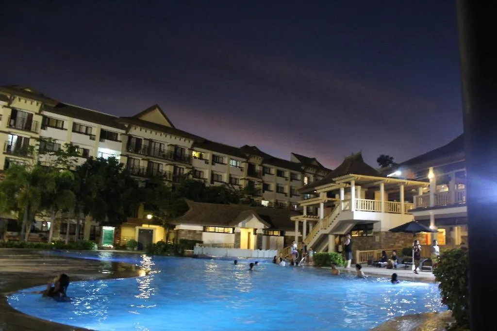 One Oasis Davao A4 Free Pool 3 Min Walk Sm Mall-1
