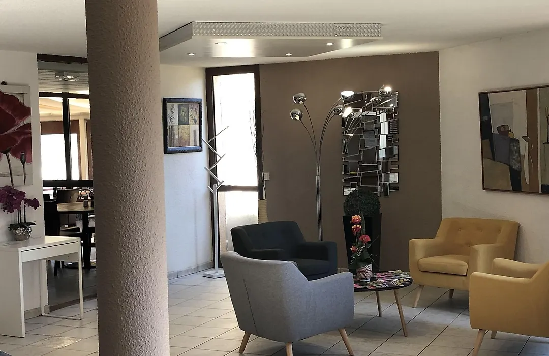 Brit Hotel Toulon - La Valette-1