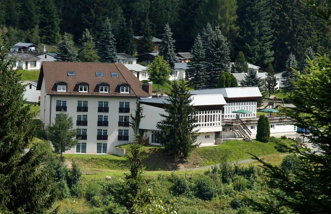 Waldhotel-Feldbachtal-1