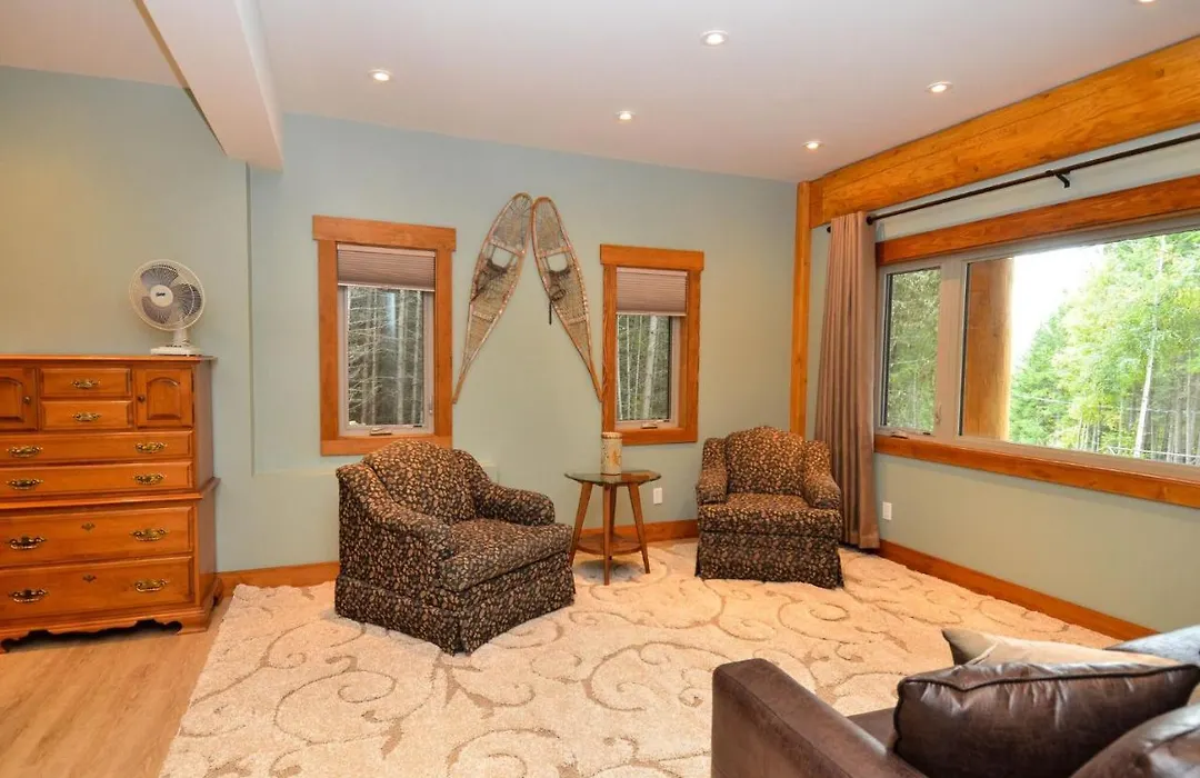 Golden Acres Mountain Lodge-1