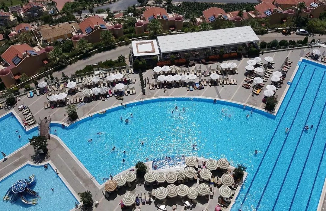 Alanya Goldcity 2 bedroom villa-1
