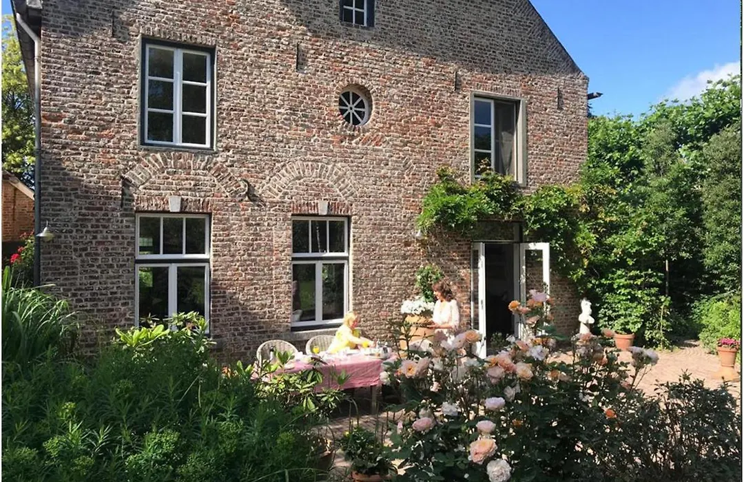 Gastenverblijf Buggenum Palace-1