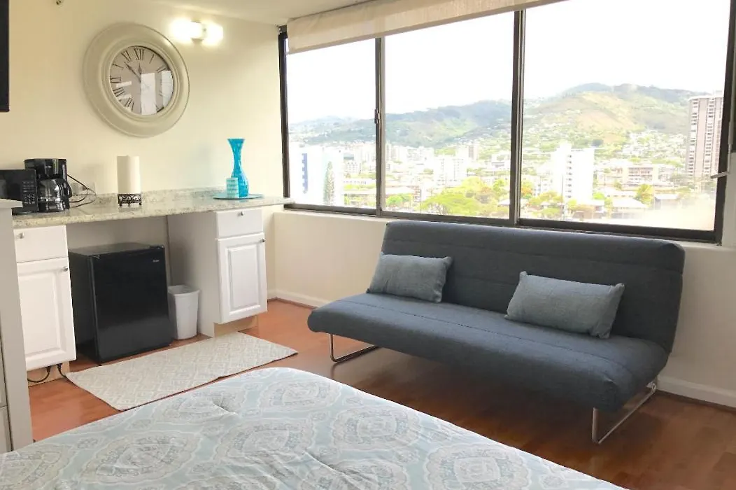 Modern Waikiki Sleek Studio-1