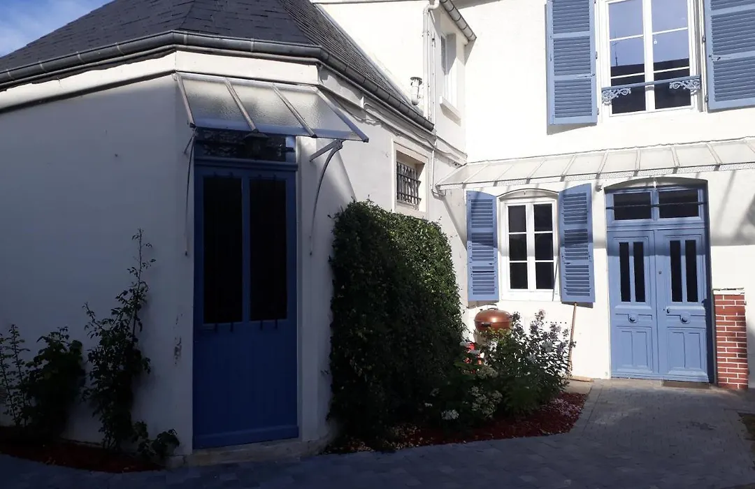 Les Pierres Bleues-1