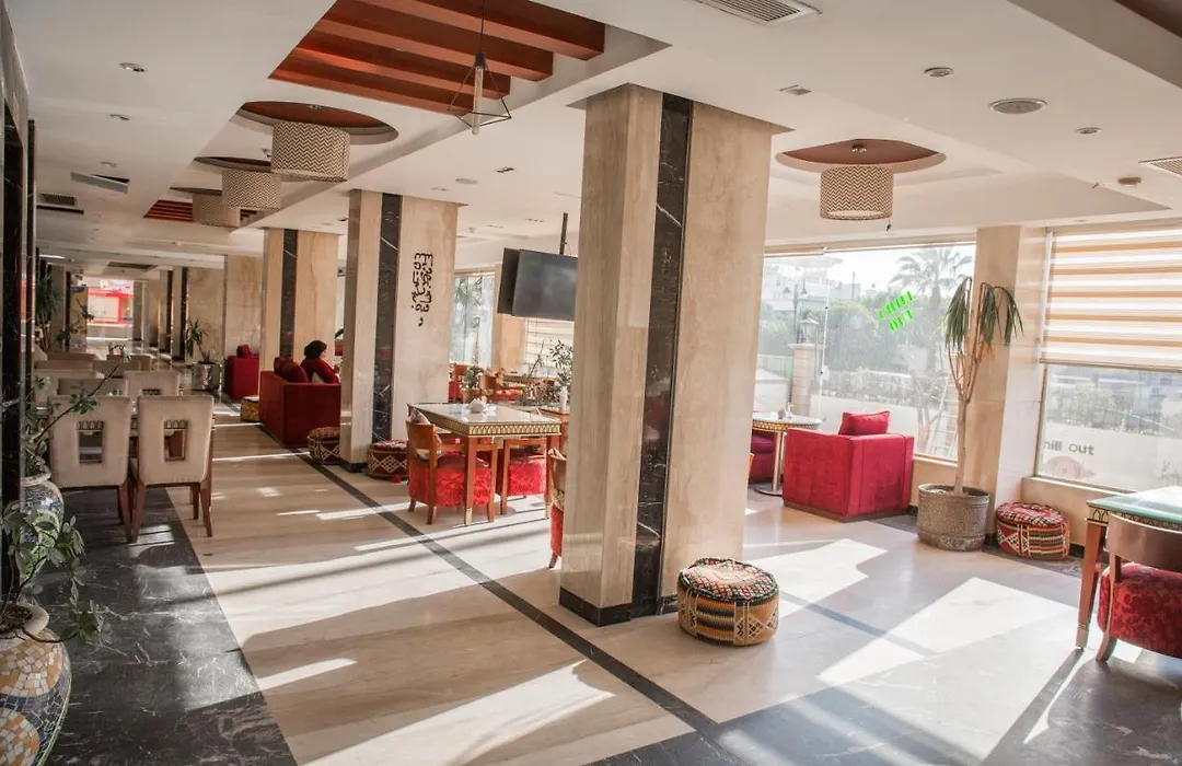 Tiba Pyramids Hotel-1