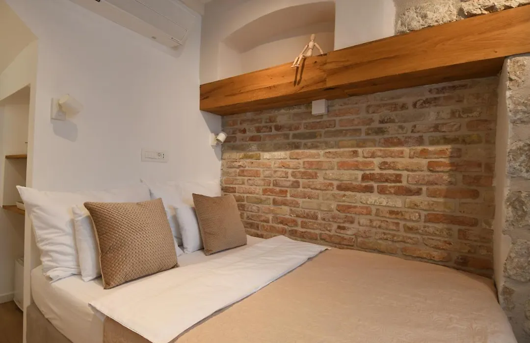 Live Laugh Love Dubrovnik Luxury Rooms-1