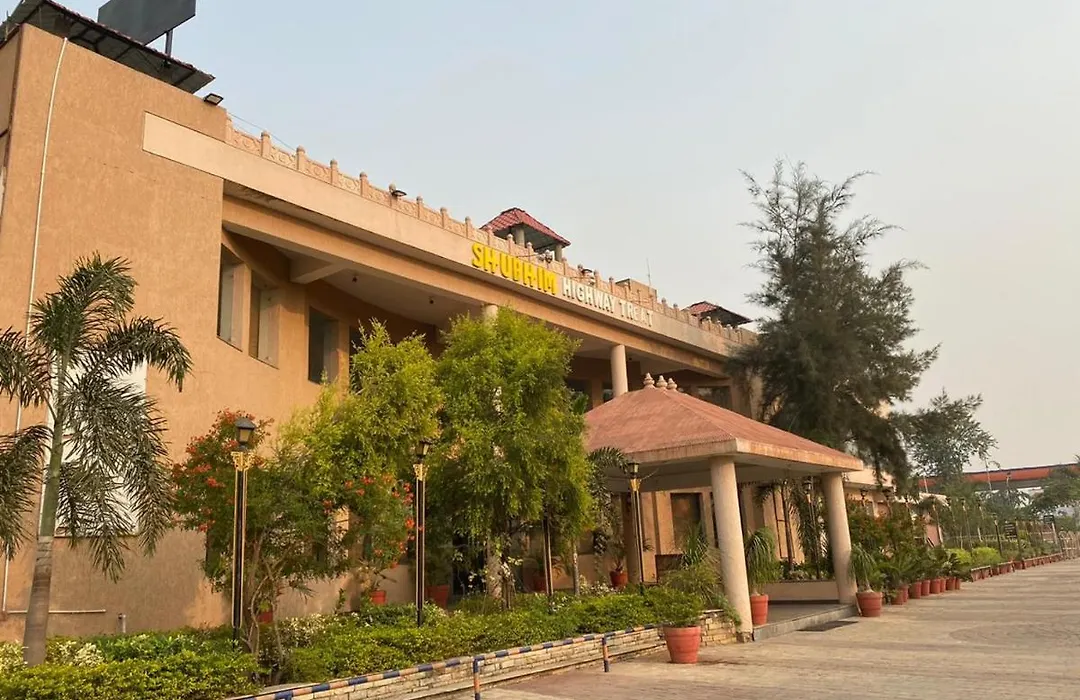 Shubhim Hotel & Resort Midway Treat Mpt Franchise-1