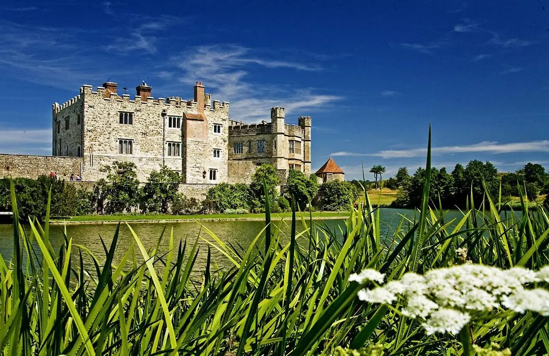 Leeds Castle Maiden'S Tower-1